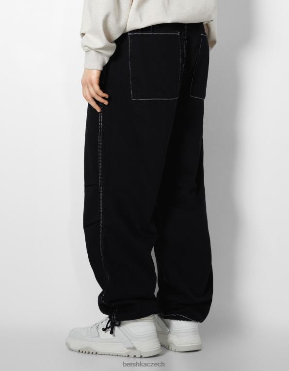 muži Bershka padákové džíny P88443117 oblečení Černá