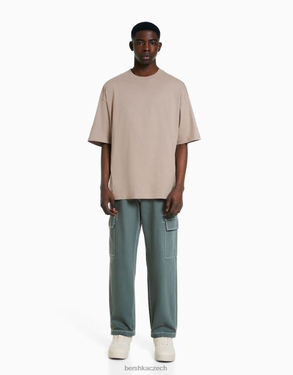 muži Bershka široké cargo kalhoty s kontrastním prošíváním P88443257 oblečení modrý