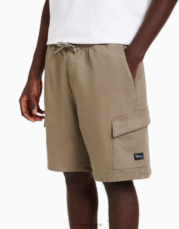 muži Bershka cargo bermudy teplákové šortky P88443321 oblečení velbloud