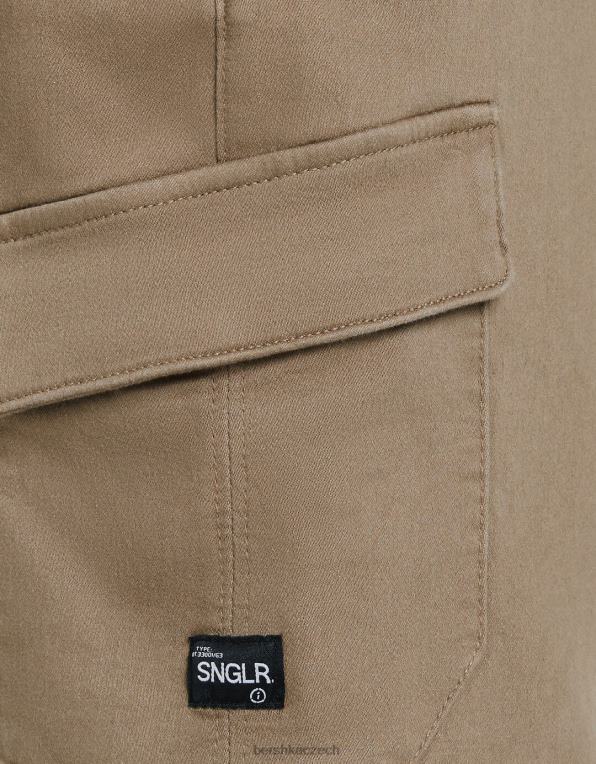 muži Bershka cargo bermudy teplákové šortky P88443321 oblečení velbloud