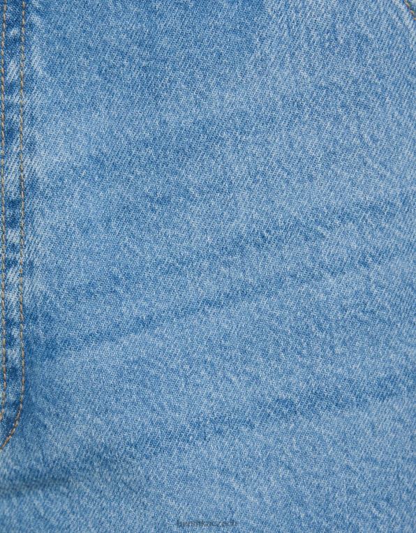 muži Bershka džínové truhlářské bermudy P88443296 oblečení světle modrá