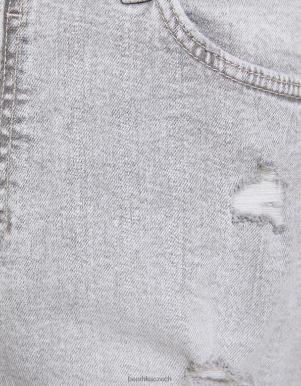 muži Bershka roztrhané džínové bermudy P88443343 oblečení tmavošedý