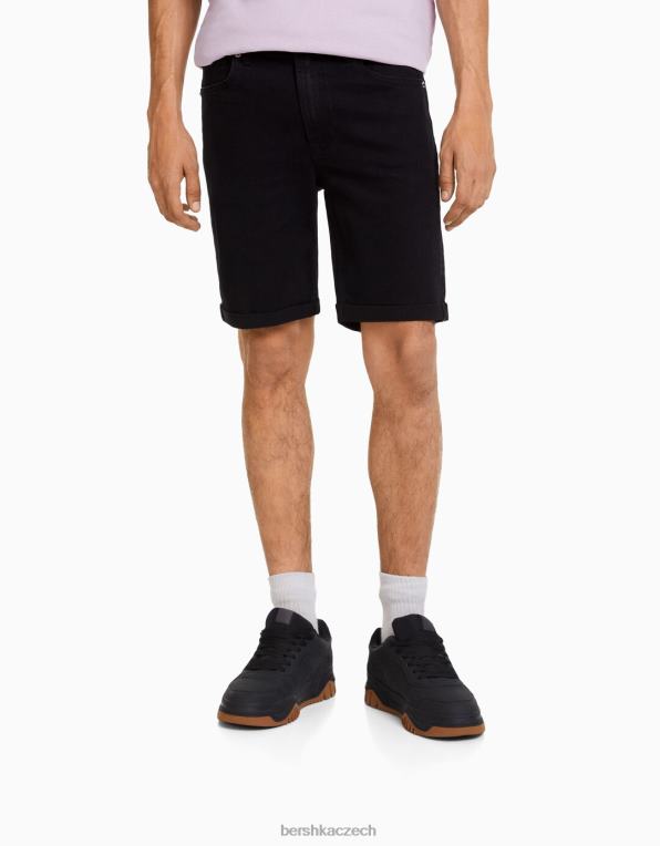 muži Bershka skinny roll-up džínové bermudy P88443347 oblečení Černá