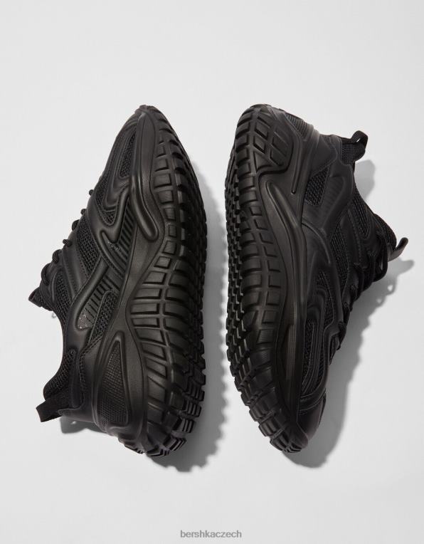 muži Bershka tenisky s cvočky P88443535 obuv Černá