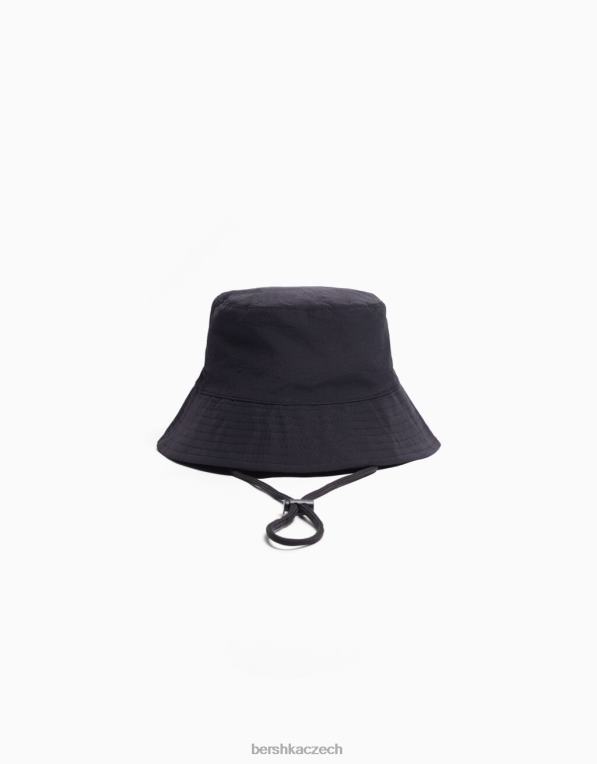 muži Bershka nylonová čepice do deště s popruhy P88443610 Příslušenství Černá