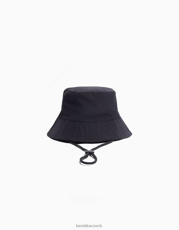 muži Bershka nylonová čepice do deště s popruhy P88443612 Příslušenství Černá