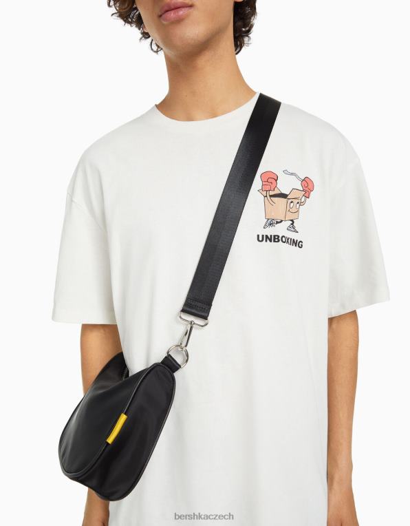 muži Bershka crossbody kabelka s popruhem P88443589 Příslušenství Černá