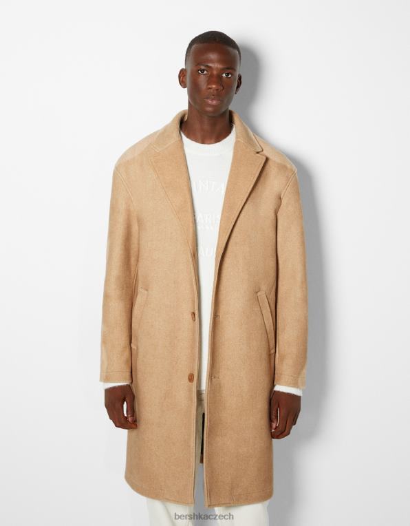 muži Bershka komfortní kabát P88443092 oblečení velbloud