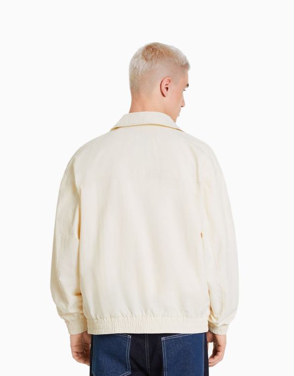 muži Bershka lehká nylonová bunda P88443086 oblečení žlutá