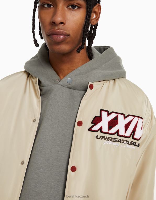 muži Bershka prošívaná bomber s potiskem P88443106 oblečení krém