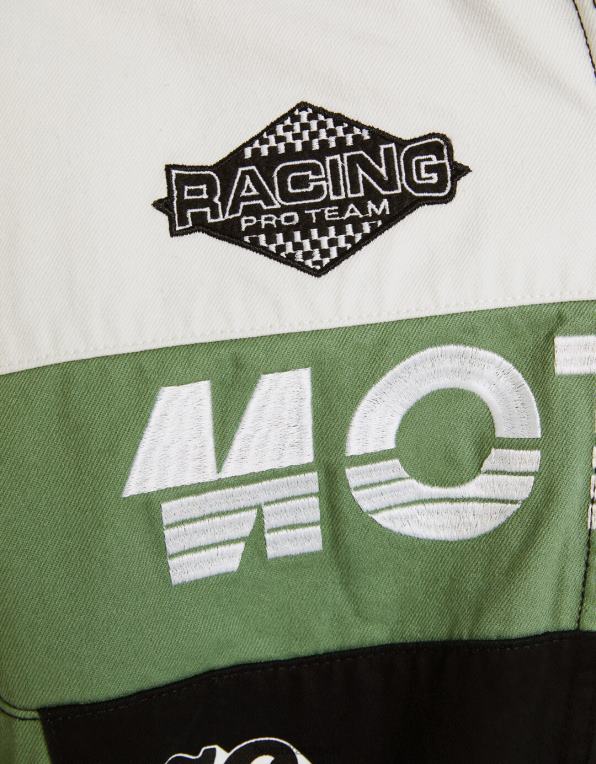 muži Bershka závodní džínová bunda P88443044 oblečení zelená