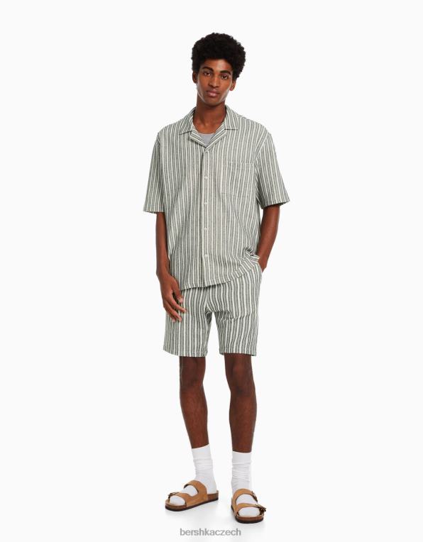 muži Bershka rustikální pruhovaná košile s krátkým rukávem P88442926 oblečení bílý černý