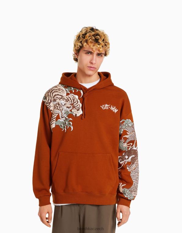 muži Bershka mikina s tygřím vzorem P88442966 oblečení velbloud