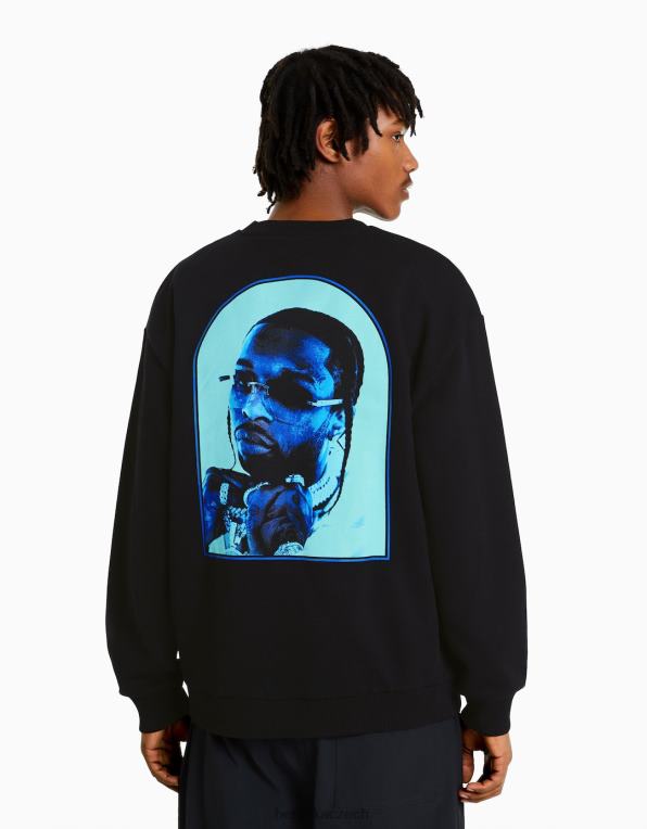 muži Bershka mikina pop smoke crew s výstřihem P88442987 oblečení Černá