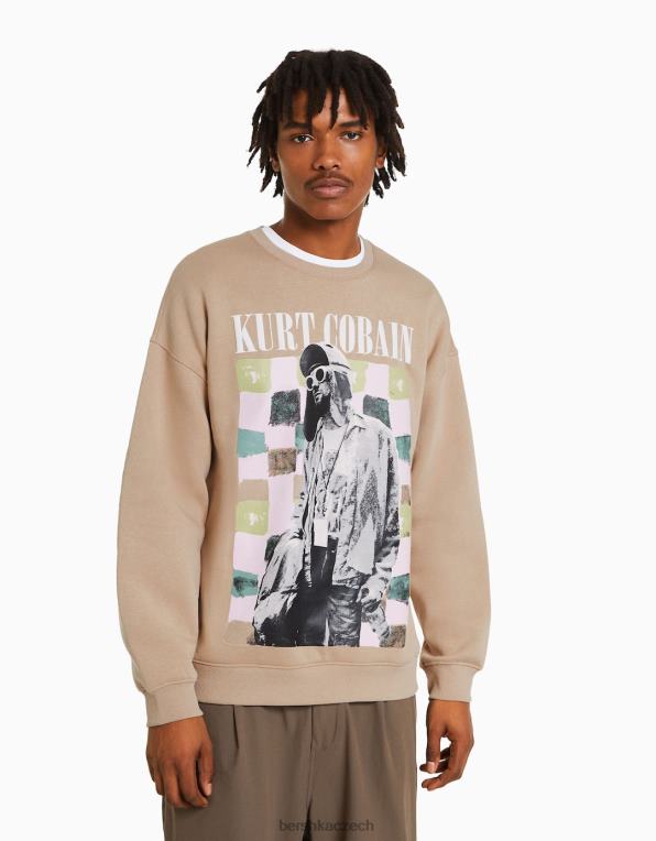 muži Bershka mikina s potiskem kurt cobain P88442975 oblečení velbloud