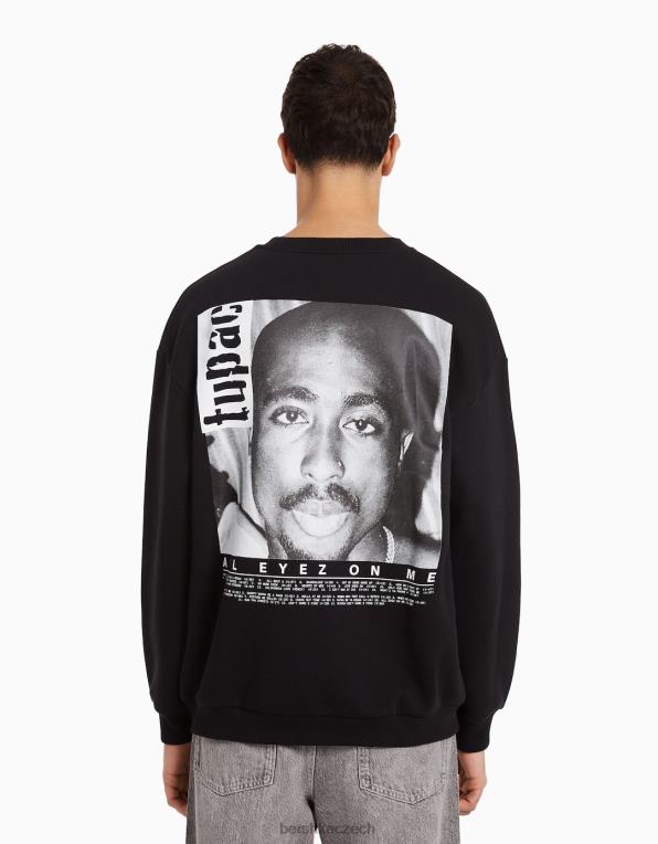 muži Bershka tupac mikina s výstřihem P88442971 oblečení Černá