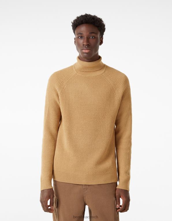 muži Bershka mohutný svetr s vysokým výstřihem P88443017 oblečení velbloud