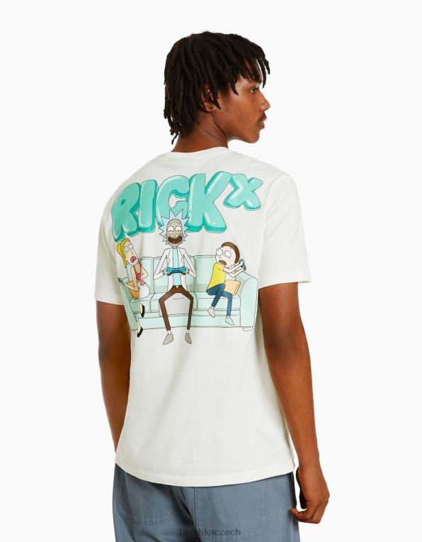 muži Bershka Tričko s krátkým rukávem s klasickým potiskem rick & morty P88442855 oblečení bílý