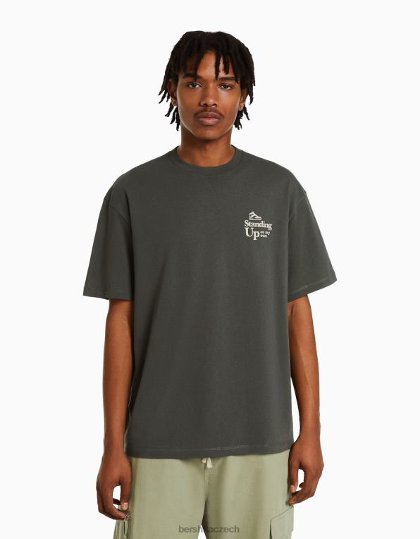 muži Bershka boxy-fit tričko s krátkým rukávem s nápisem P88442760 oblečení Šedá