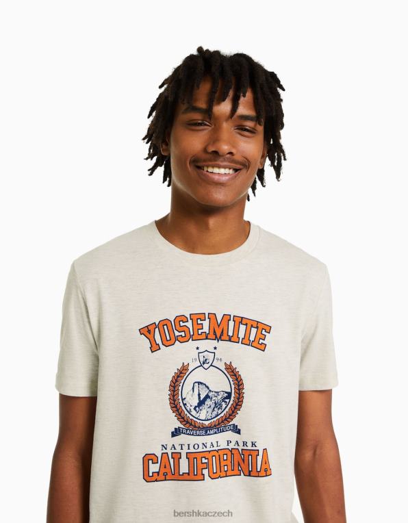 muži Bershka potisk trička s krátkým rukávem regular fit P88442766 oblečení béžový