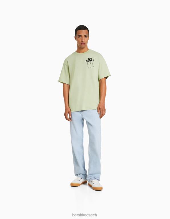 muži Bershka triko s krátkým rukávem v krabicovém střihu s potiskem P88442835 oblečení zelená