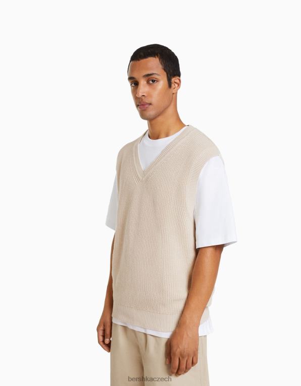muži Bershka pletená vesta s výstřihem do V P88442998 oblečení písek