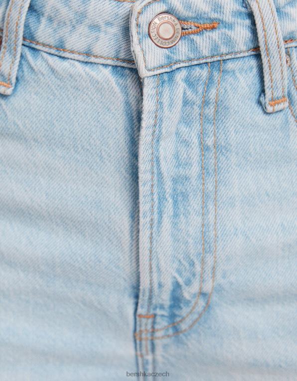 unisex Bershka roztrhané máma džíny P88443984 oblečení světle modrá