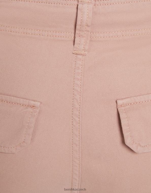 unisex Bershka nastavitelné vícekapsové keprové cargo kalhoty P88443873 oblečení růžový