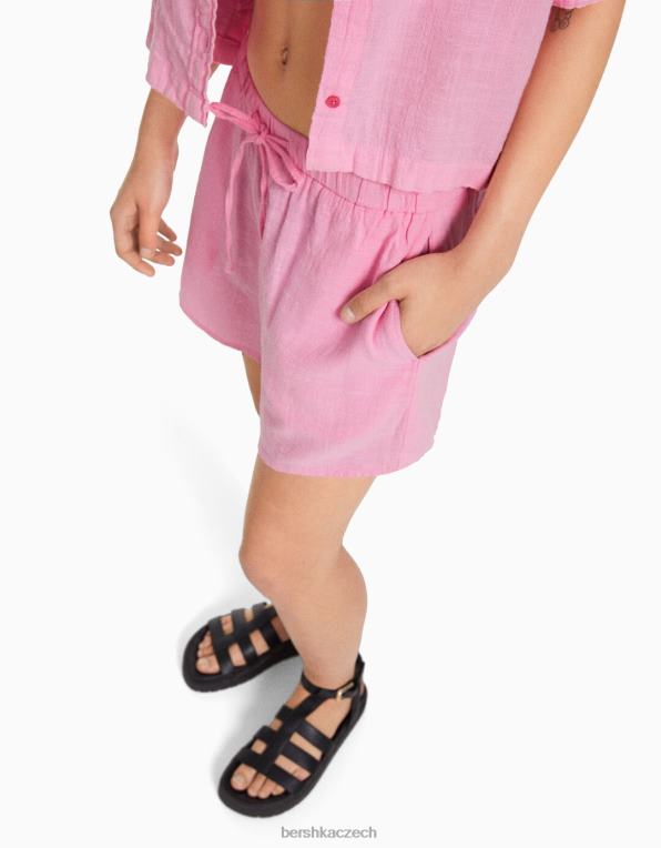 unisex Bershka rustikální šortky s řasenou gumou P88444032 oblečení růžový