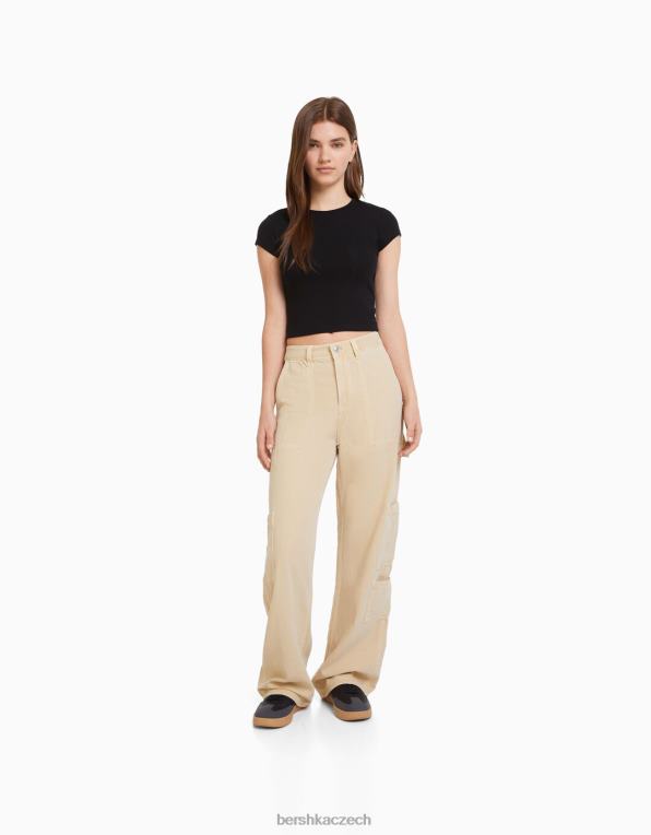 unisex Bershka žebrované tričko s krátkým rukávem P88443722 oblečení Černá