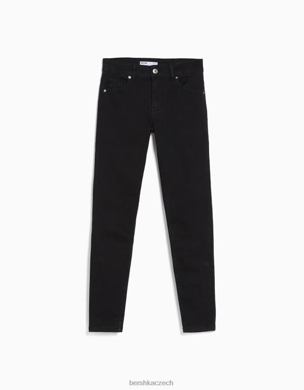 ženy Bershka push-up úzké džíny P88441563 oblečení Černá