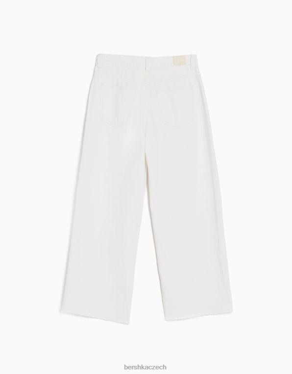 ženy Bershka zkrácené džíny se širokými nohavicemi P88441517 oblečení bílý