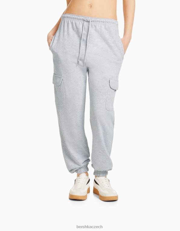 ženy Bershka tepláky s kapsami P88441484 oblečení Šedá