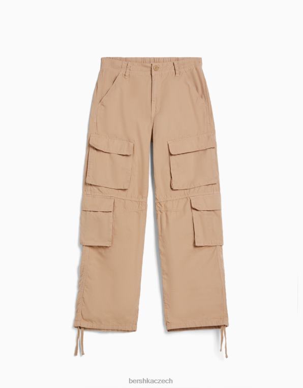 ženy Bershka cargo kalhoty se stahovací šňůrkou P88441335 oblečení velbloud