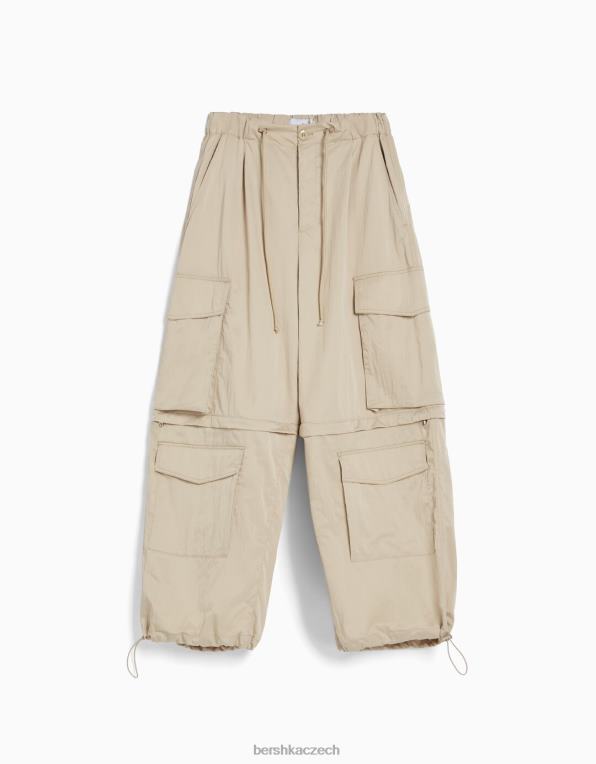ženy Bershka cargo kalhoty ze směsi nylonu P88441355 oblečení velbloud