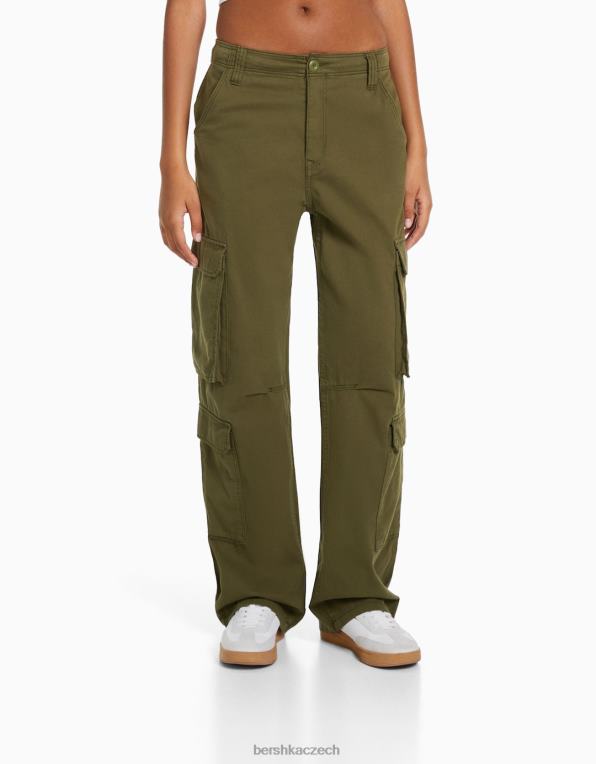 ženy Bershka nastavitelné vícekapsové keprové cargo kalhoty P88441322 oblečení khaki