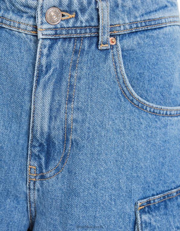 ženy Bershka volné džínové cargo bermudy P88441391 oblečení světle modrá