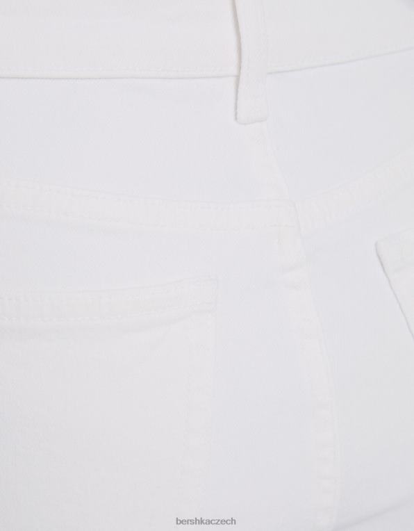 ženy Bershka rolovací džínové šortky P88441727 oblečení bílý
