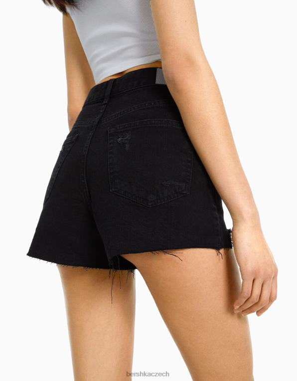 ženy Bershka roztrhané džínové šortky s kapsami P88441682 oblečení Černá