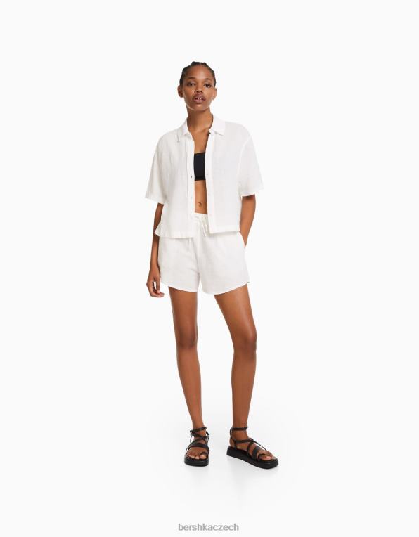 ženy Bershka rustikální šortky s řasenou gumou P88441710 oblečení špinavě bílé