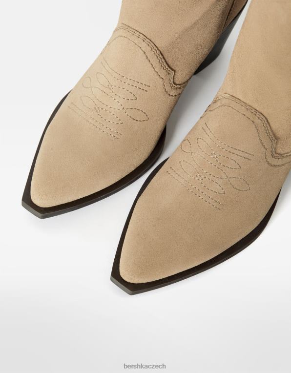ženy Bershka kožené kovbojské boty na podpatku P88442332 obuv písek