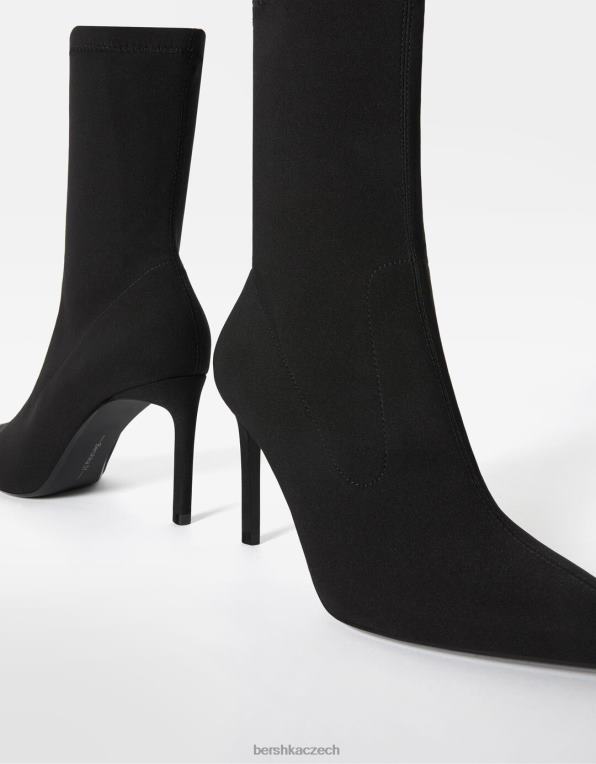 ženy Bershka kotníkové boty na vysokém podpatku P88442274 obuv Černá