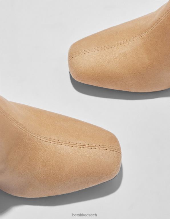 ženy Bershka vypasované kotníkové boty na vysokém podpatku P88442281 obuv velbloud