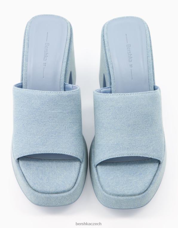 ženy Bershka džínové muly na podpatku na platformě P88442178 obuv vymytá modrá