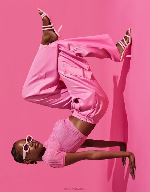 ženy Bershka páskové sandály na jehlovém podpatku P88442165 obuv růžový