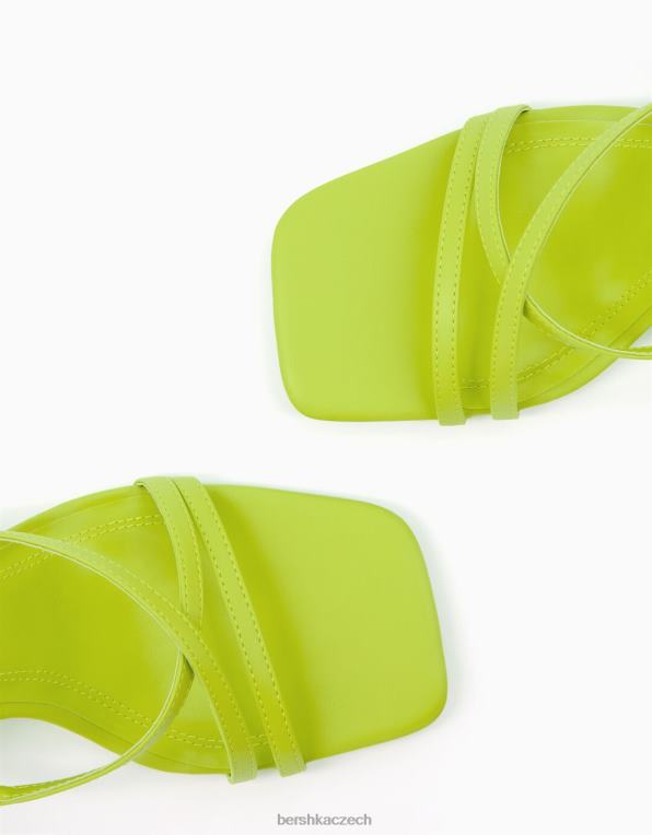 ženy Bershka páskové sandály na vysokém podpatku s páskem kolem kotníku P88442162 obuv zelená