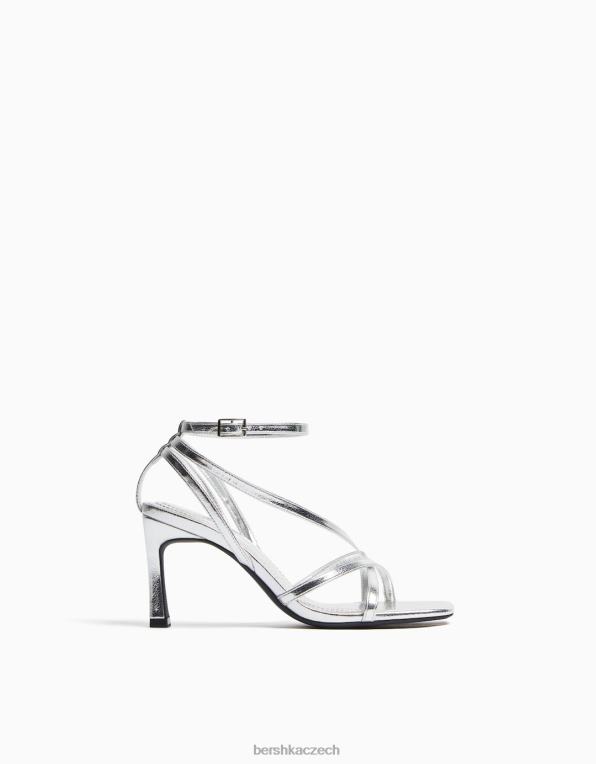ženy Bershka páskové sandály na vysokém podpatku s páskem kolem kotníku P88442177 obuv stříbrný