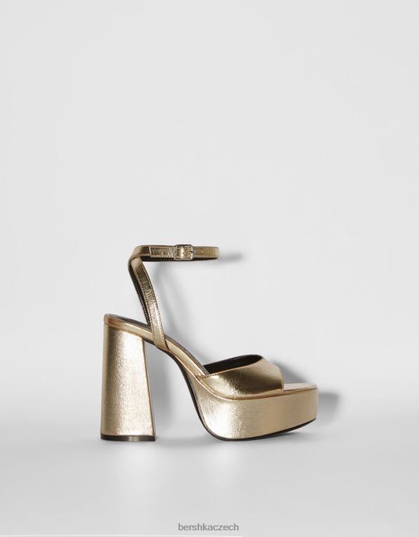 ženy Bershka sandály na kovové platformě na podpatku P88442184 obuv zlato