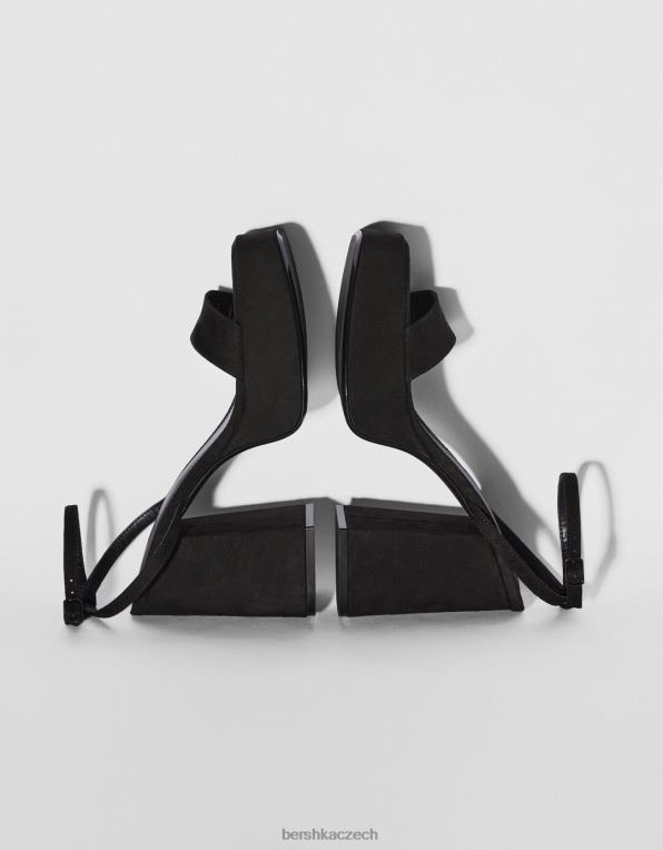 ženy Bershka sandály na vysokém podpatku na platformě P88442170 obuv Černá