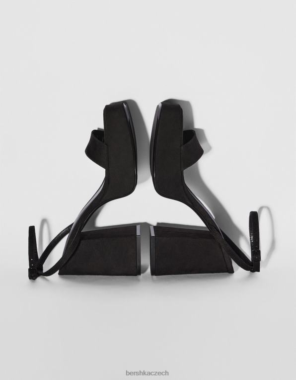 ženy Bershka sandály na vysokém podpatku na platformě P88442185 obuv Černá